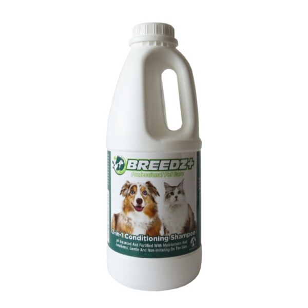 Caprichem - Breedz 2-in-1 Conditioning Shampoo Adult Dogs Cats 12X1L